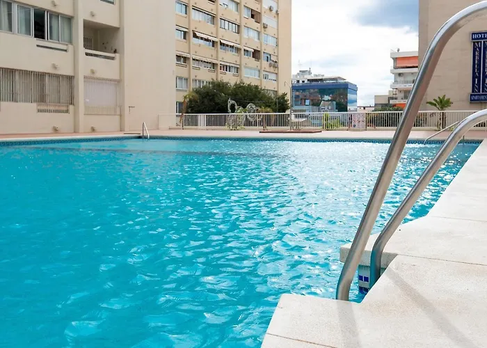 Piso Cerca A La Playa Apartment *